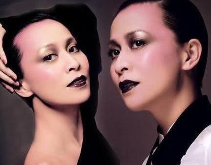 宁静出席某活动，双眼皮被网友各种吐槽，这眼影太诡异了