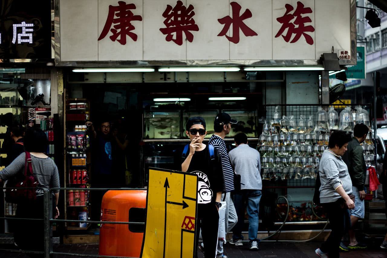 香港最发达的中西区，相当于大陆几线城市？游客：万万没想到