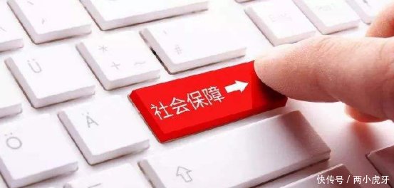 如果不缴社保，每个月存一千在银行，15年后那些钱可以养老吗