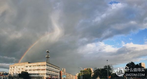 不专业通勤骑行者角度评测山人技术 DISCOVERY智能码灯
