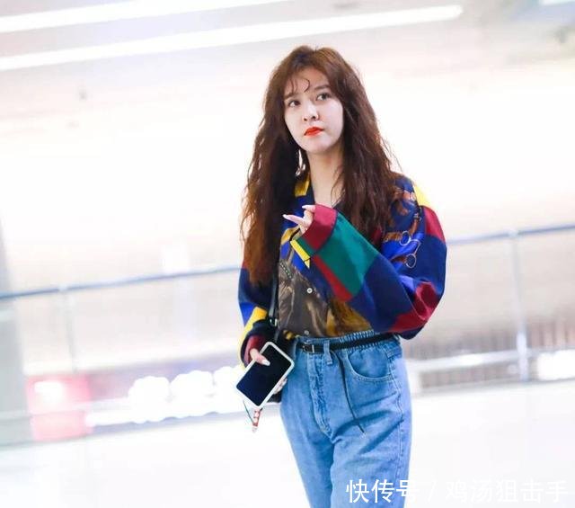 女生:身高不到158的女生,尽量避开3种“裤子”,显腿短不说还没气质!