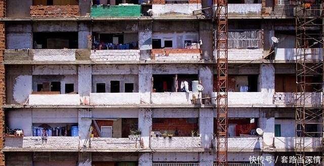一栋45层的“烂尾楼”，没有电梯，如今成世界上最高的贫民窟！