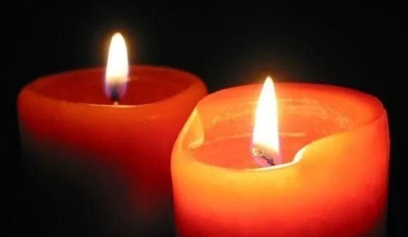  底线：工资待遇, 是教师尊严的底线!