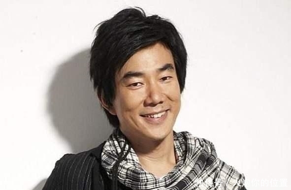  『歌坛中』他一生只钟爱一人，出道29年零绯闻，儿女双全，连＂狗仔＂都难挖料