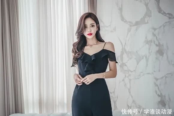  『吊带』美图图鉴：孙允珠，黑垭幽深镜泊湖蓝吊带阔腿裤
