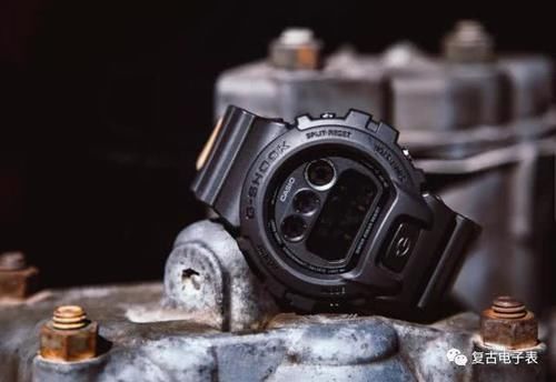  内面表带：CASIO复古风DW6900LU——G-SHOCK35周年纪念版