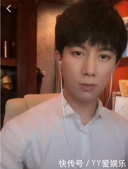 快手网红“二驴”开播，直播间谈“王祖蓝”首秀一事，快手官方发