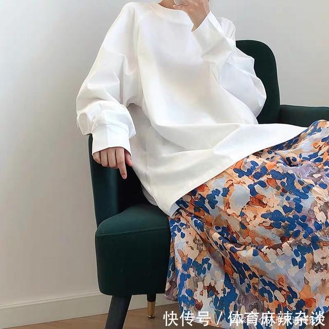 「气质」为什么有些40岁大妈长相一般，却穿出气质与优雅，2个地方做对了