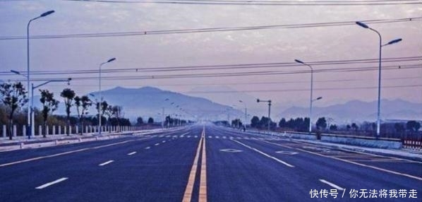  「虚线」你知道“双黄线”和“单黄线”有啥区别吗？新手司机可