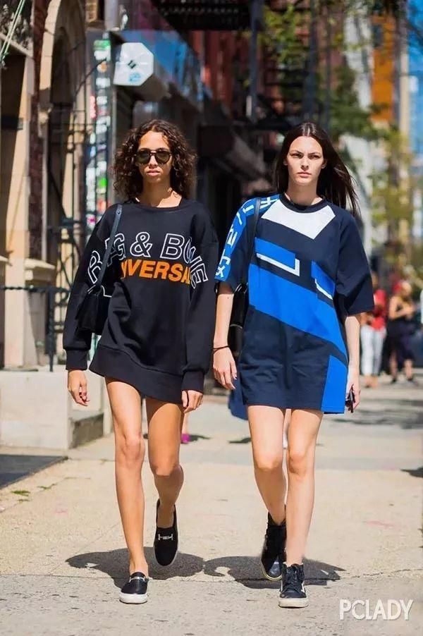 说起休闲，是时候祭出我时髦的“T恤裙”!