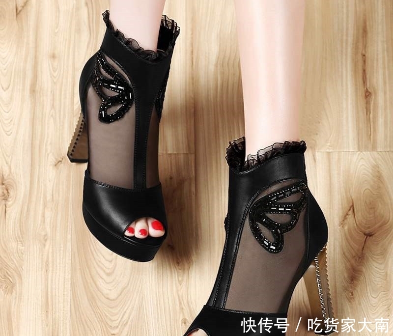  [高跟鞋]好的高跟鞋, 一点也不累脚, 你觉得呢?