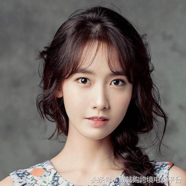 不化妆的女生越来越少，那请珍惜素颜就能看的女生吧！