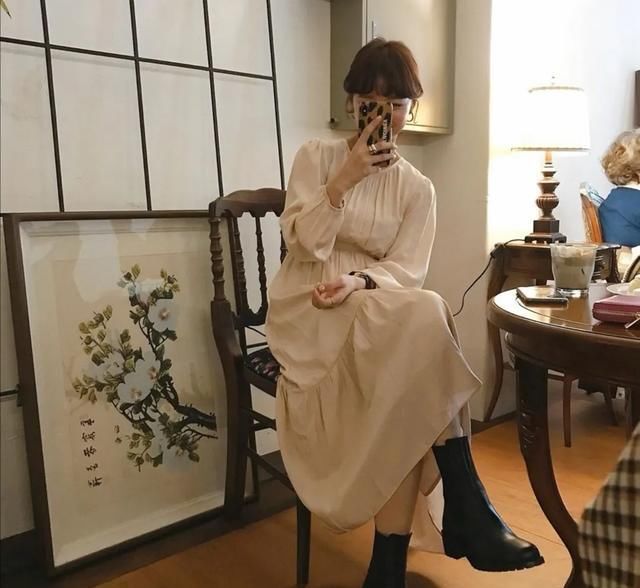  「女人」中年女人怎么穿才优雅有范?记住3种减龄穿搭,女神范十足