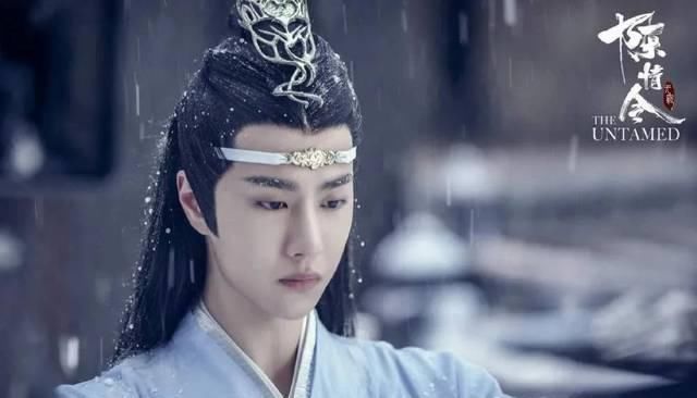  『吐血』王一博《陈情令》初始定妆曝光，脸大三八眉太辣眼，抹额让原著党吐血