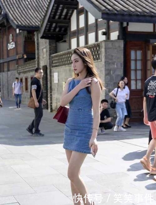 『舒适』连衣裙显优雅纯美的气质,穿起来舒适大方清新唯美