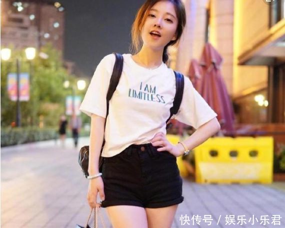 冯提莫短裤太紧，都勒出害羞的“三角区”了，网友：我想歪了