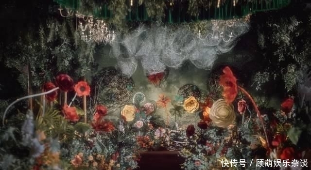 『信物』这次爱丽丝梦游梦幻仙境主题婚礼,融进了新手的爱情信物