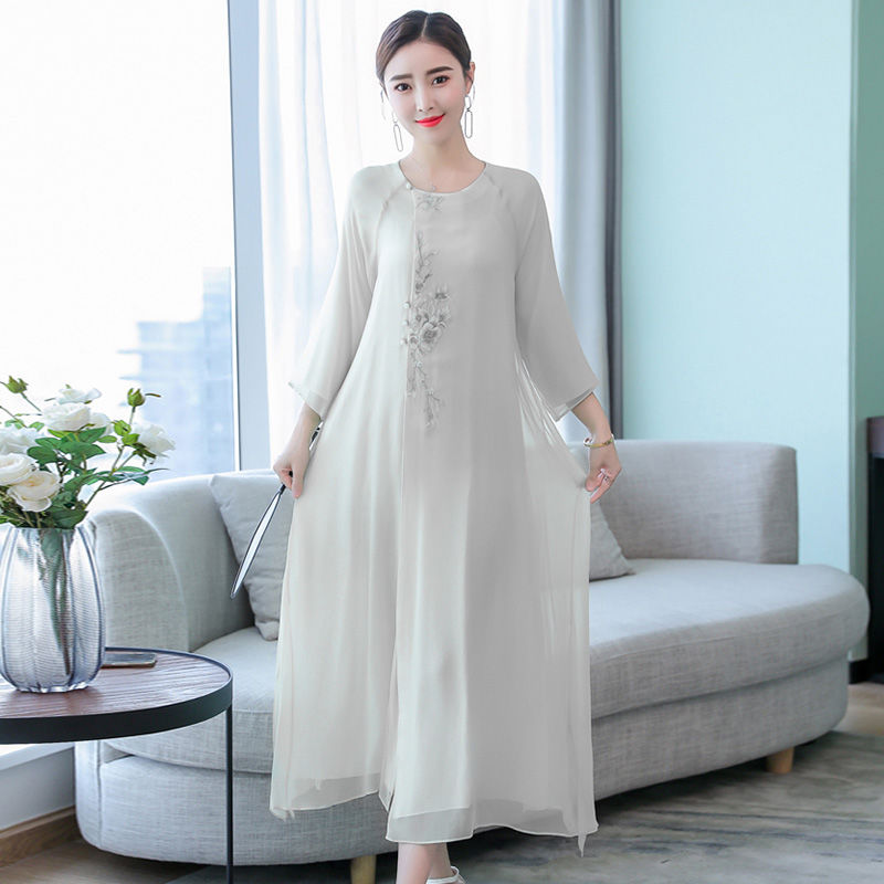 终于被我撞见!比真丝衫更贵气的旗袍，国色天香女人味太美了