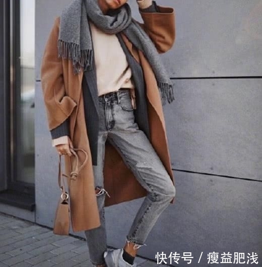 气质@时尚大衣穿搭,展示欧美简约风的不俗气质