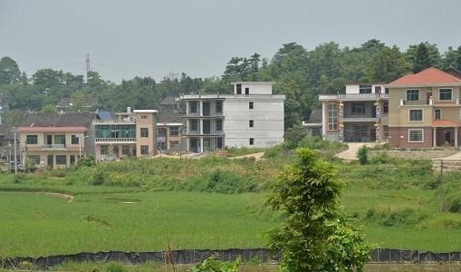 不出10年，农村3个地段会“升值”，现在就算有人高价买，也别卖