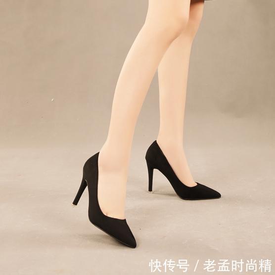 #爱不释手#高跟鞋是最能展现一个女生的魅力,以下这七款绝对让你,爱不释手