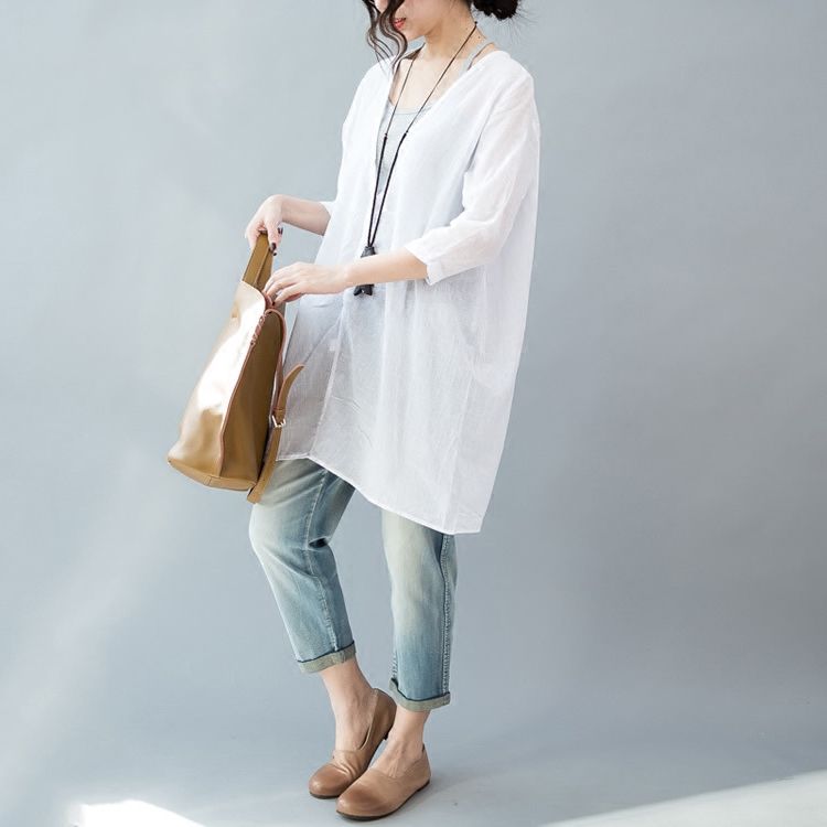 现在的小姑娘真敢穿!这么火辣的“透视衫”直接穿外面!太诱人了