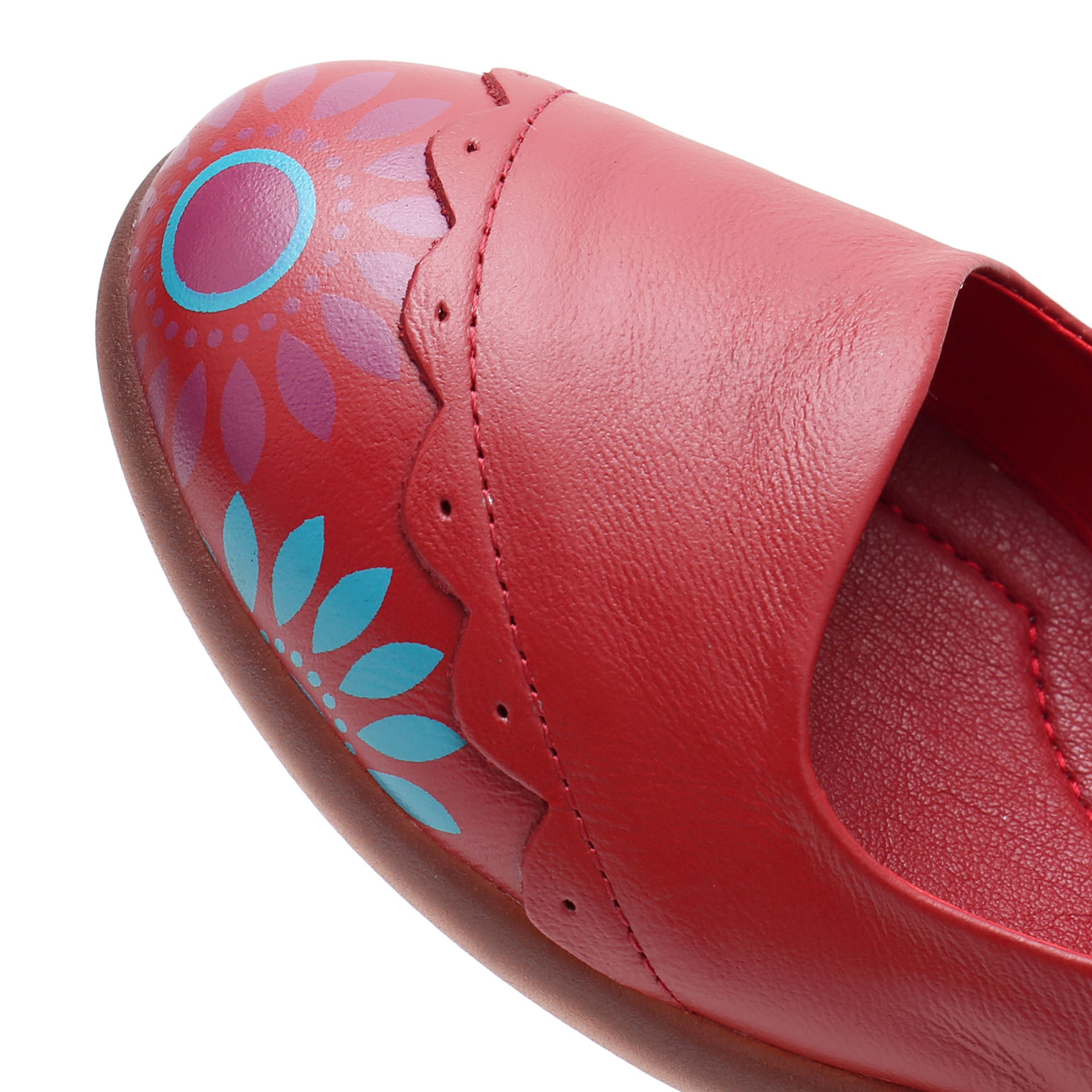 简单舒适的纯皮瓢鞋，最适合妈妈跳舞穿了，百搭不累脚