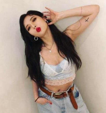 性感女神金泫雅内衣