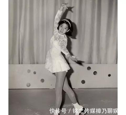 「花样滑冰」71岁老奶奶身材看起来像17岁少女,这个传奇的女人到底做对了什么