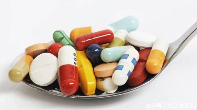  「食用通便」一早一晚到底“几点排便”才健康最好别早或晚于这时间，望知晓