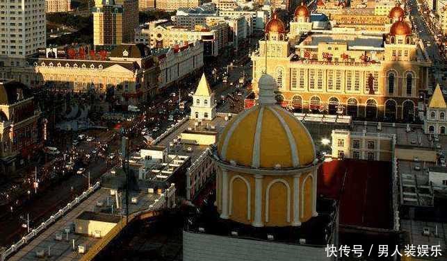 中国与俄罗斯相邻的一座城市, 街上外国美女众多, 以为自己出国了