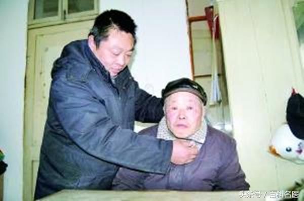 50岁老头长期用甘草泡水喝,结果血压蹭蹭往上