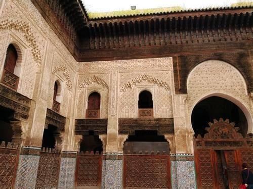 对中国免签后游客暴增，多部电影的取景地，这袖珍小国你去过吗！