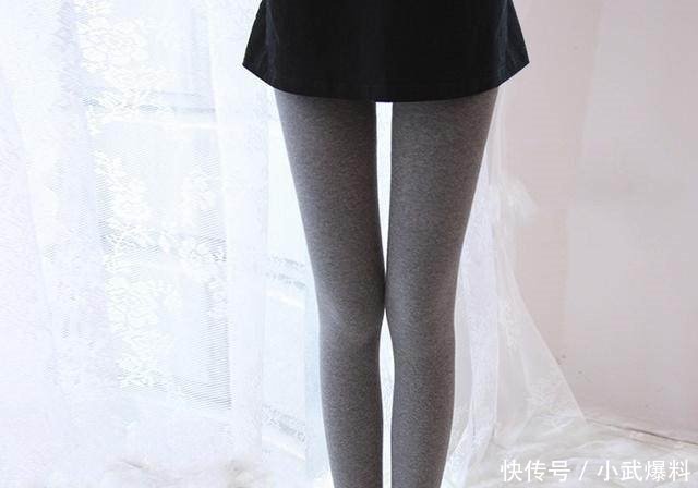 放弃牛仔裤吧，最流行的几款打底裤，简直就是遮粗腿的“利器”
