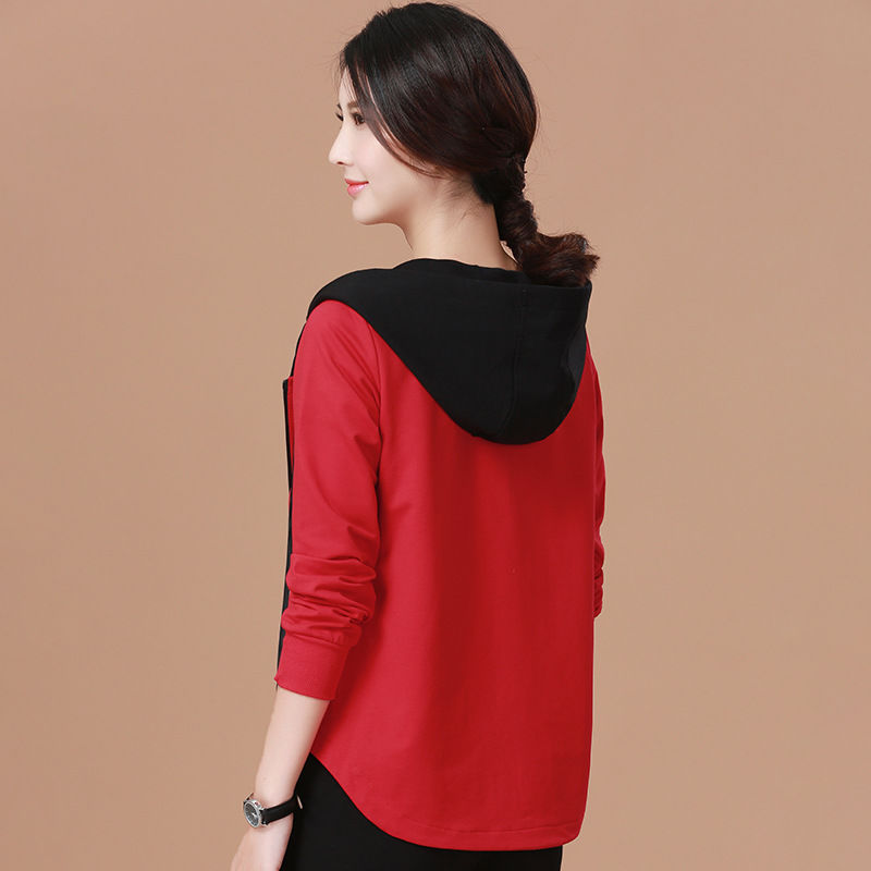 女人若不差钱，强烈建议穿这几款秋装，配烟管裤，减龄十岁都不止