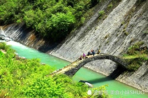 “世界地质奇观、喀斯特地形地貌天然博物馆”，在中国的奇观，令