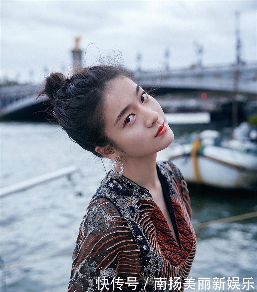  #水波纹卷发#“低马尾”失宠了！2020年这4种“发型”最流行，八成女生都适合