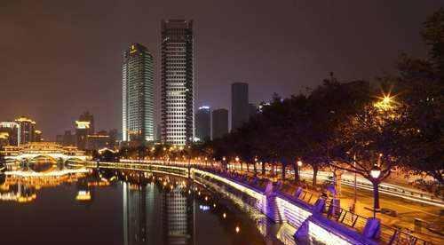 中国最幸福城市：GDP10年增长了1万亿，如今GDP比省内第二高万亿