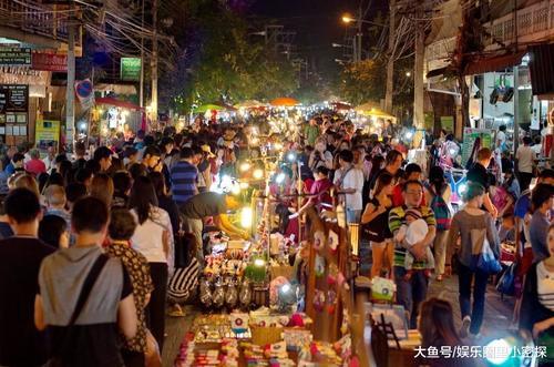 泰国的宰客骗局：在曼谷夜店不要上“二楼”，芭提雅成人秀最好看