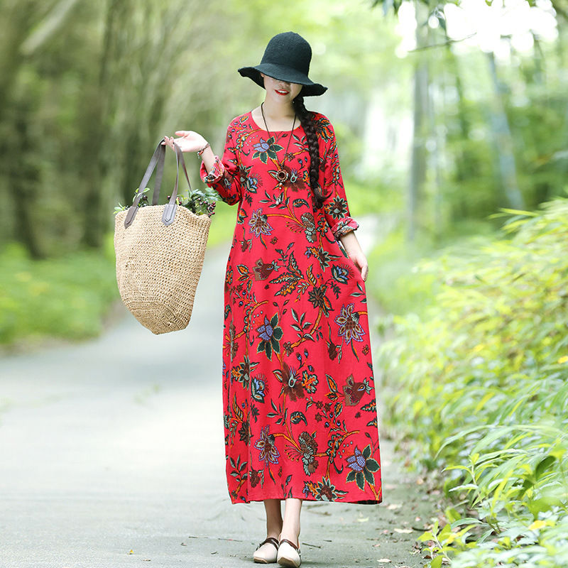 哇新款秋装，姐穿着洋气美丽，俏皮可爱，同事眼红的爆叫，太好看