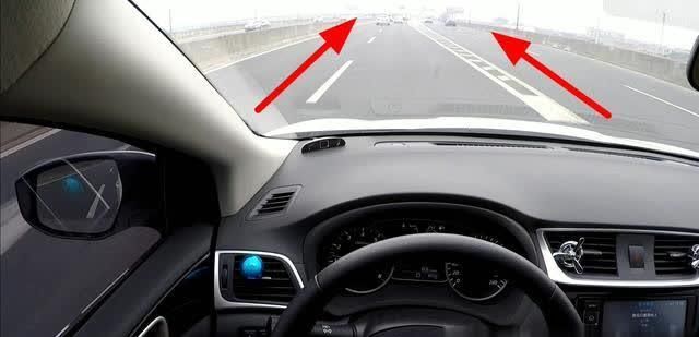 新手开车跑高架容易紧张？老司机分享几点经验，比驾校还实用
