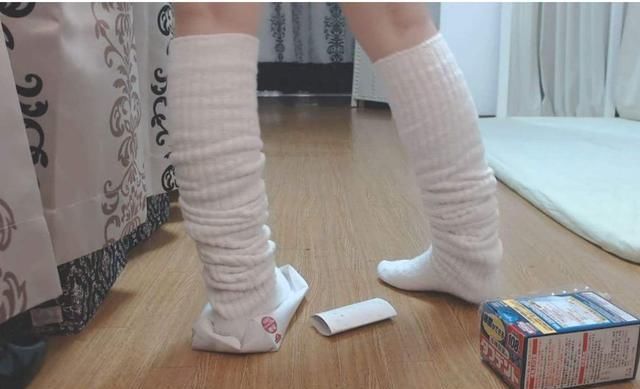 日本女生一年四季都在穿的袜子叫什么，为什么那么多人喜欢？