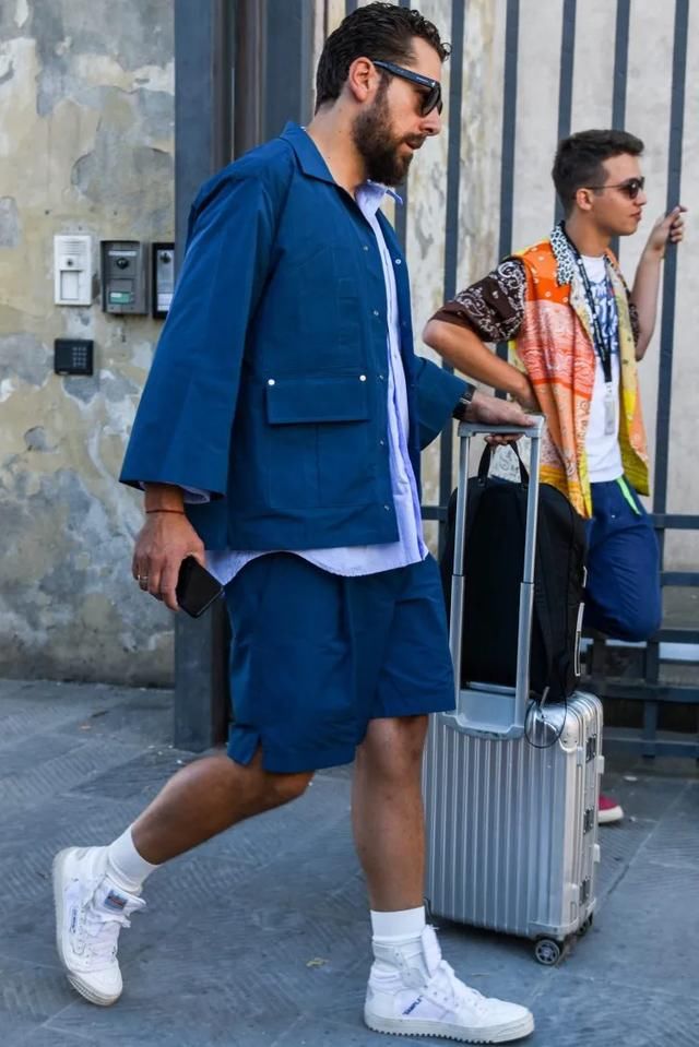  「长衣短裤」在穿衣搭配这事上，男人到底能不能「长衣+短裤」？