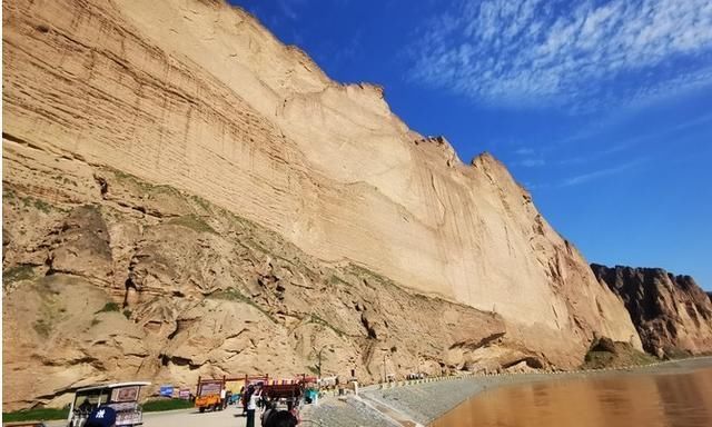 黄河2000年传统，引顾客排队体验，却被说太过于残忍