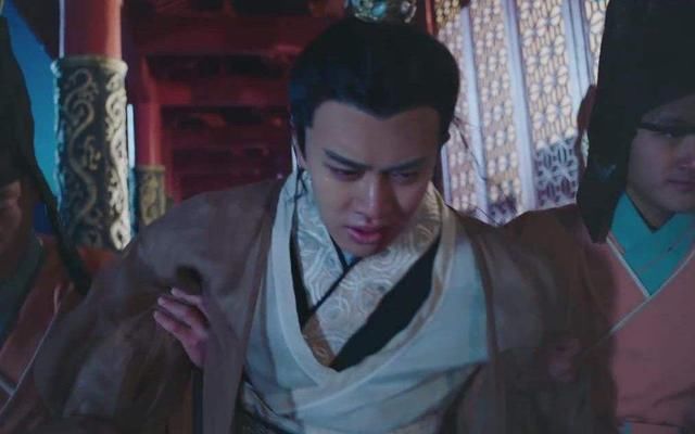 花千骨受到杖刑的刑罚,古代真正的杖刑怎么打