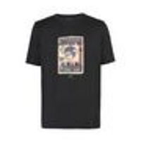 挖宝!这几款男士夏季单品很新鲜，简单有型是不错的选择!