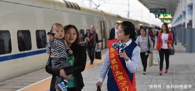 高铁没有卧铺宁愿坐火车我国首辆双层卧铺高铁来了，别担心价格