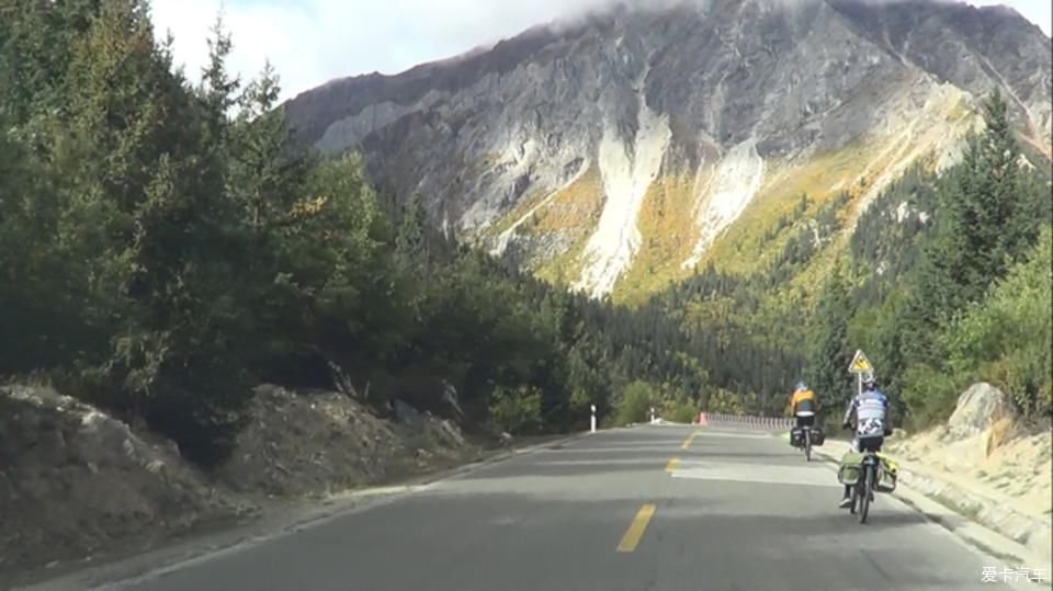带着年迈父母去西藏，单车自驾奇骏，川进青出，13天7000公里~