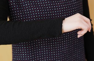 假如你在35-60岁间，别乱穿!试试火爆的连衣裙，显瘦又洋气