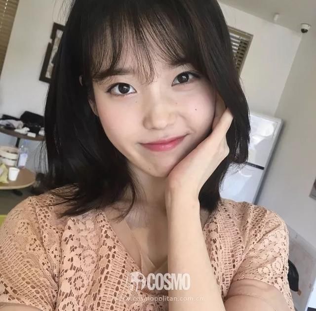 美人计｜IU的伪素颜妆是我夏日首选，清爽